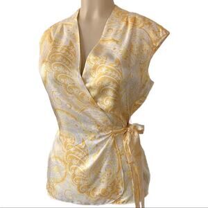 Lilly Pulitzer White Label Silk Emslie Wrap Top in Gold Lion Print 4 EUC